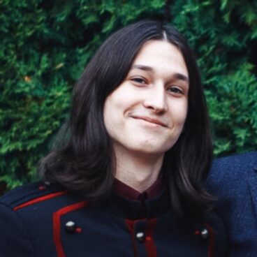 Lev Shaposhnikov